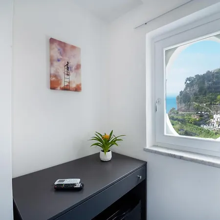 Serenity House 게스트하우스 아말피