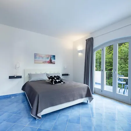 Serenity House 게스트하우스