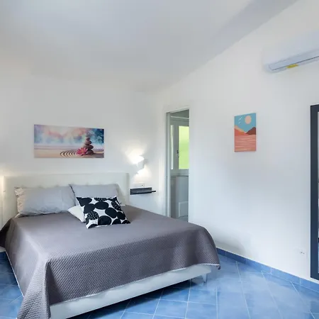 Serenity House 3* Amalfi