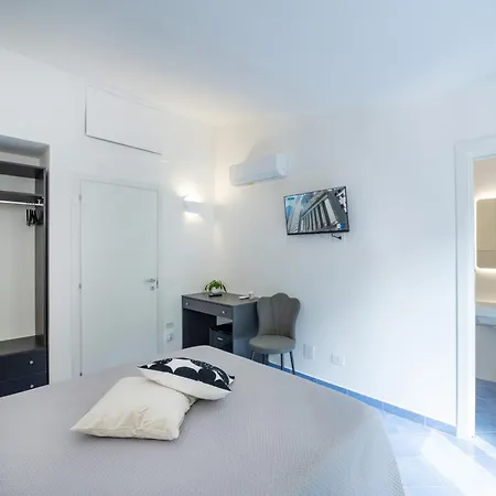 Guest house Serenity House 3*